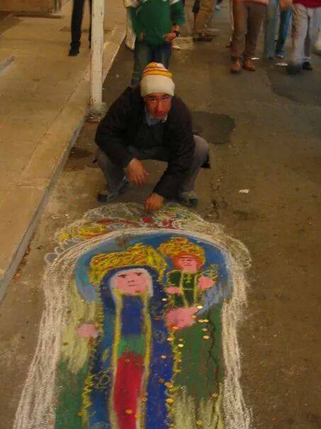 “Non bisogna essere degli eroi per ricevere gli onori”. Il Salento piange il suo madonnaro